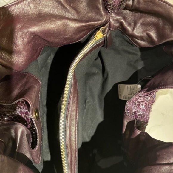 Valentino Garavani Purple/Black Python Slouchy “Nuage Bow” Purse - Picture 5 of 7